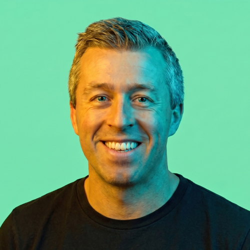 Alex Paquette, Klique